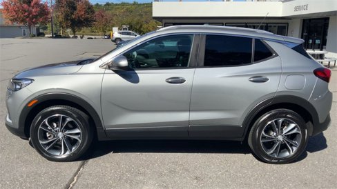 Used 2023 Buick Encore GX Select image 5