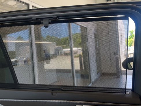 New 2025 Volkswagen Atlas Peak Edition SE image 29