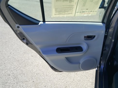 Used 2014 Toyota Prius C Four image 24
