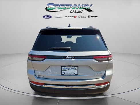New 2025 Jeep Grand Cherokee Laredo X image 5