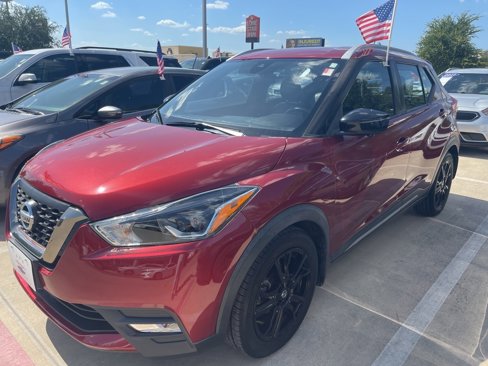 Used 2020 Nissan Kicks SR image 3