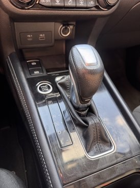 Used 2021 Nissan Kicks SR image 21