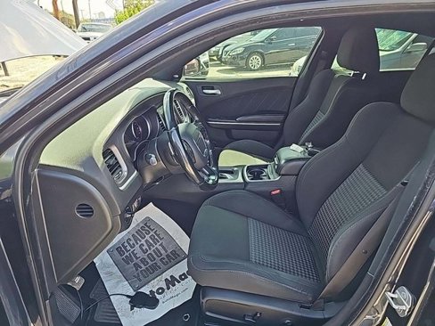 Used 2019 Dodge Charger GT image 3