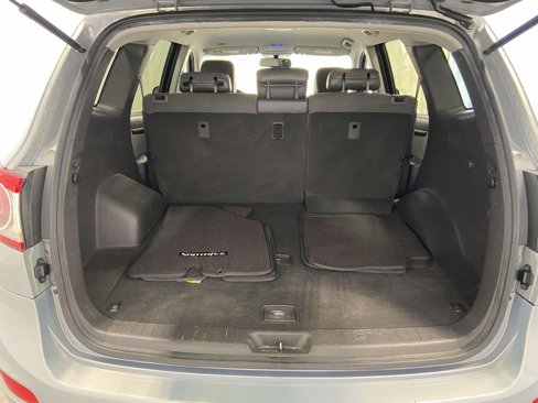 Used 2010 Hyundai Santa Fe SE image 25