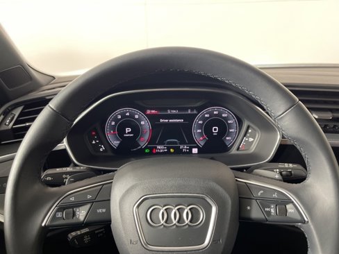 Used 2022 Audi Q3 2.0T Premium Plus w/ Premium Plus Package image 22