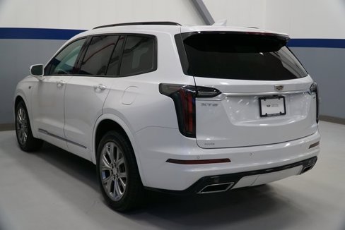 Used 2020 Cadillac XT6 Sport image 3