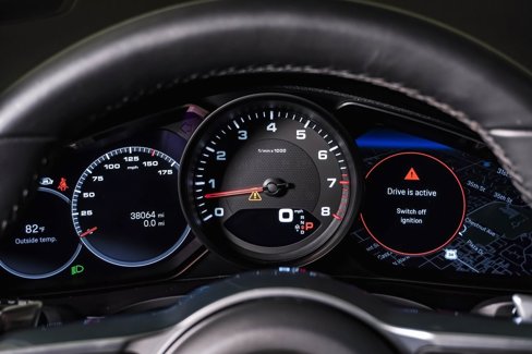 Certified 2022 Porsche Cayenne Coupe image 21