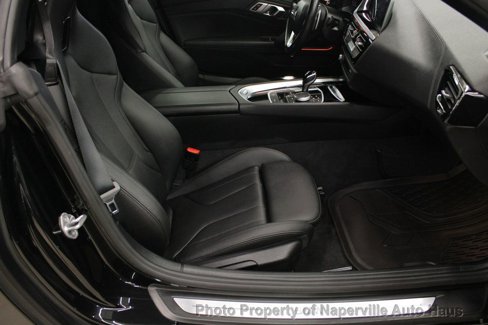 Used 2022 BMW Z4 sDrive30i w/ Driving Assistance Package image 37