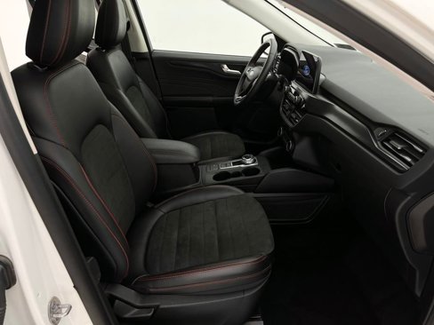 Used 2022 Ford Escape SEL w/ SEL Stealth AWD Package image 17