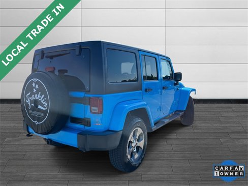 Used 2017 Jeep Wrangler Unlimited Sahara w/ Max Tow Package image 3