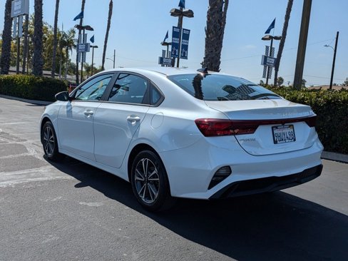 Used 2023 Kia Forte LXS image 15