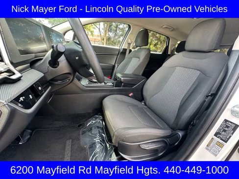 Used 2023 Kia Sportage LX image 12