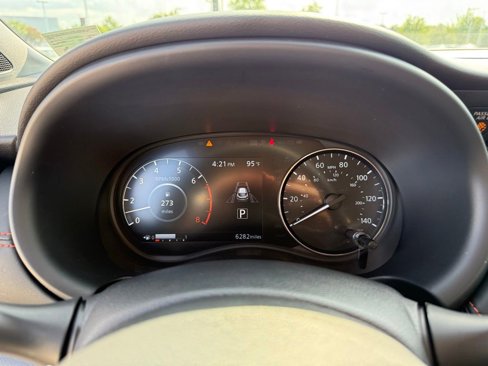 Certified 2023 Nissan Kicks SV w/ Interior Electronics Package image 19