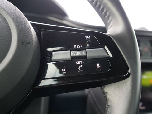 Used 2024 Nissan Z Sport w/ Floor Mat Package image 21