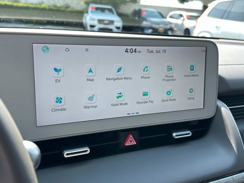 Used 2022 Hyundai Ioniq 5 SE w/ Cargo Package image 12