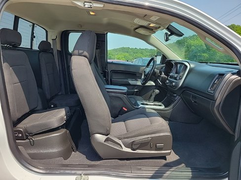 Used 2020 Chevrolet Colorado LT w/ LT Convenience Package image 18