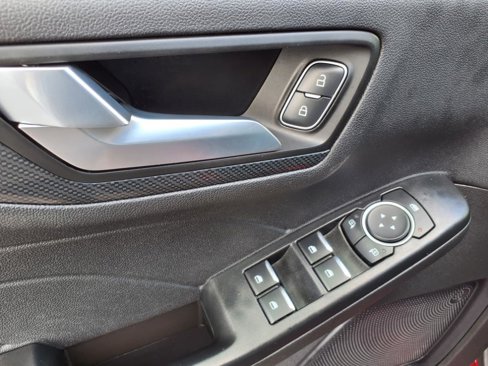Used 2024 Ford Escape ST-Line image 15
