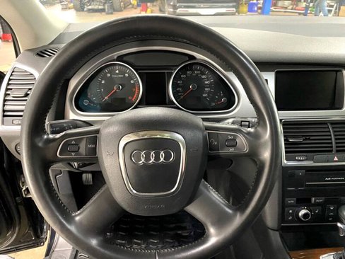 Used 2011 Audi Q7 3.0T Premium Plus image 14