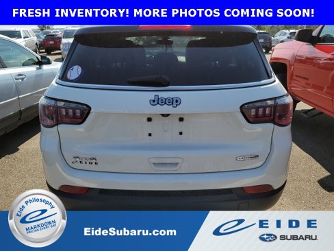 Used 2019 Jeep Compass Latitude w/ Cold Weather Group image 5