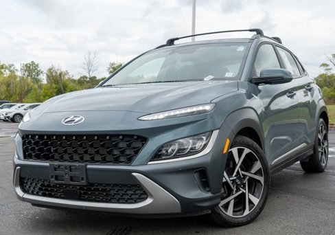 Used 2023 Hyundai Kona Limited image 1