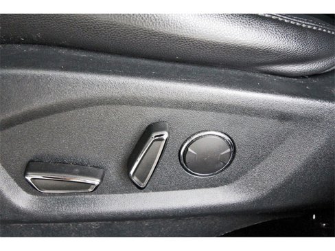 Used 2018 Ford Explorer XLT w/ Equipment Group 202A image 29