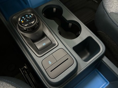 New 2025 Ford Maverick XLT image 39