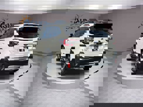 Used 2021 Subaru Outback Limited image 2