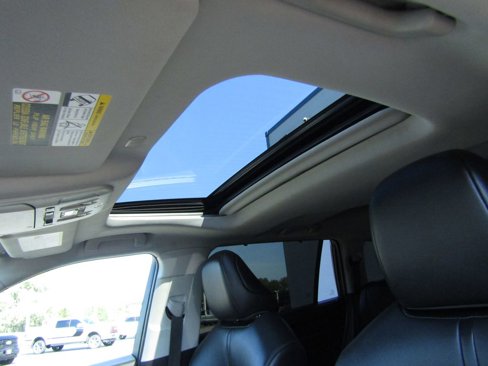 Used 2021 Toyota Highlander XLE image 33