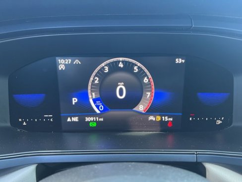 Certified 2022 Volkswagen Taos SE w/ IQ.Drive SE Package image 26