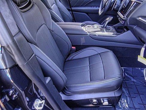 New 2023 Maserati Levante Modena image 17