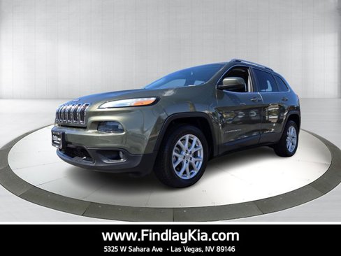 Used 2018 Jeep Cherokee Latitude Plus image 1