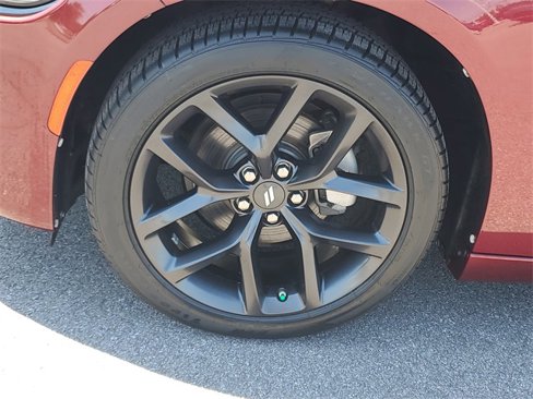 Used 2022 Dodge Charger SXT w/ Blacktop Package image 29