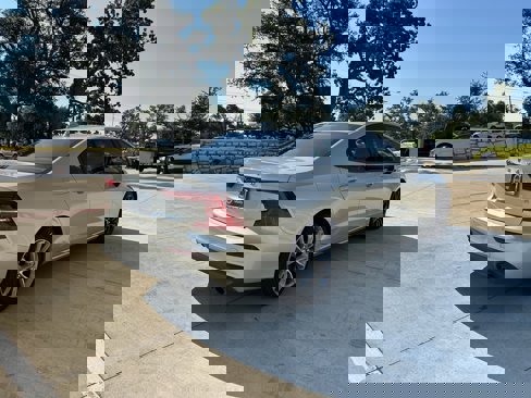 Used 2020 Volvo S60 T5 Momentum w/ Protection Package image 6