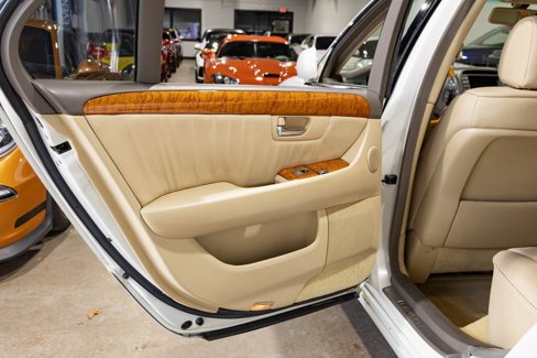 Used 2005 Lexus LS 430 image 34