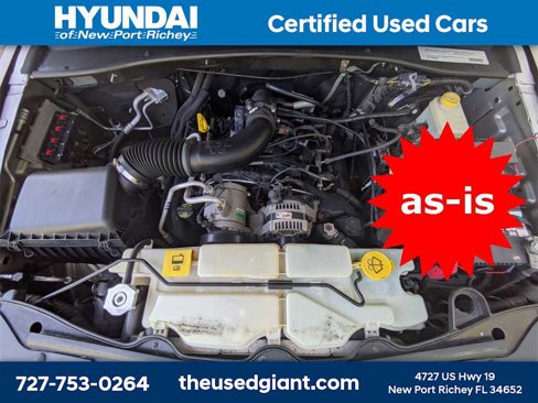 Used 2012 Jeep Liberty Arctic image 14