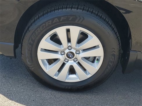 Used 2017 Subaru Outback 2.5i Premium image 33
