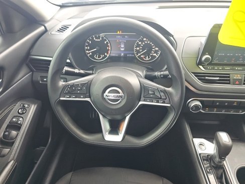 Used 2020 Nissan Altima 2.5 S image 18
