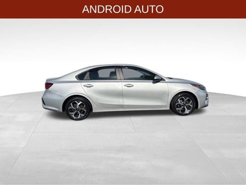 Used 2021 Kia Forte LXS image 8