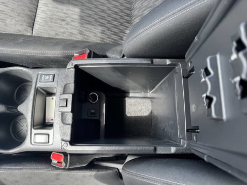 Used 2019 Nissan Rogue SV image 23