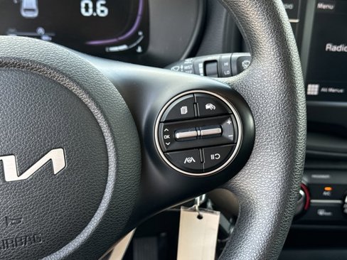Used 2023 Kia Soul LX w/ LX Technology Package image 26