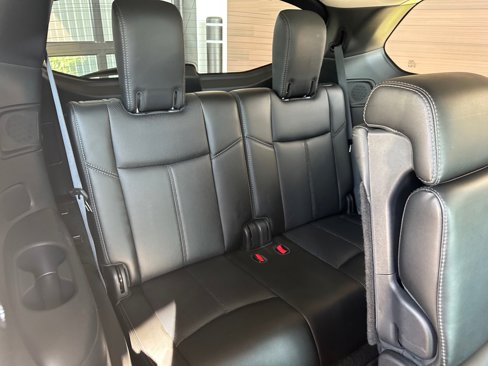 Used 2015 Nissan Pathfinder Platinum w/ Cargo Package image 17