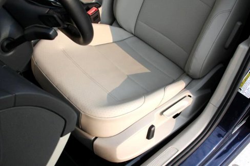 Used 2015 Volkswagen Golf TDI S image 30