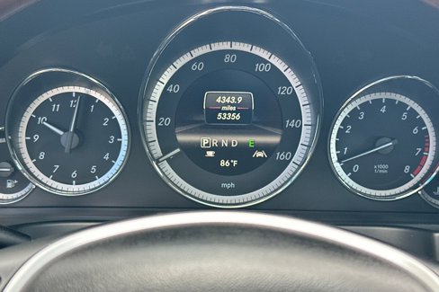 Used 2013 Mercedes-Benz E 550 Coupe image 33