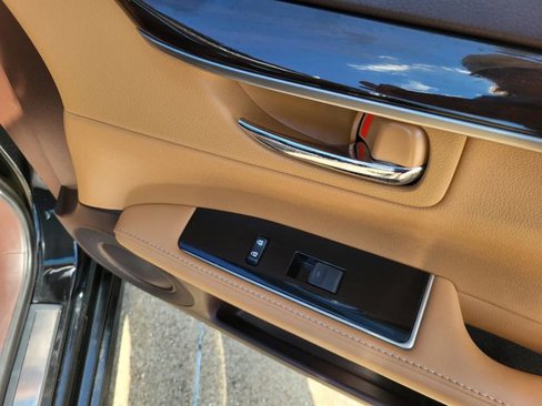 Used 2018 Lexus ES 350 w/ Premier Package image 15