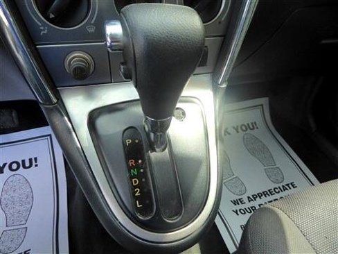 Used 2004 Pontiac Vibe w/ Moon And Tunes Value Package image 11