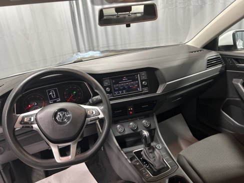 Used 2019 Volkswagen Jetta S image 21