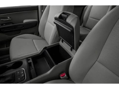 Used 2018 Kia Sedona SX image 18