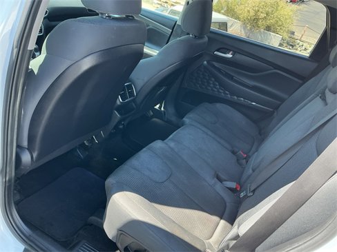 Used 2019 Hyundai Santa Fe SE image 21
