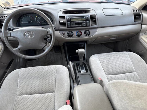 Used 2004 Toyota Camry LE image 20