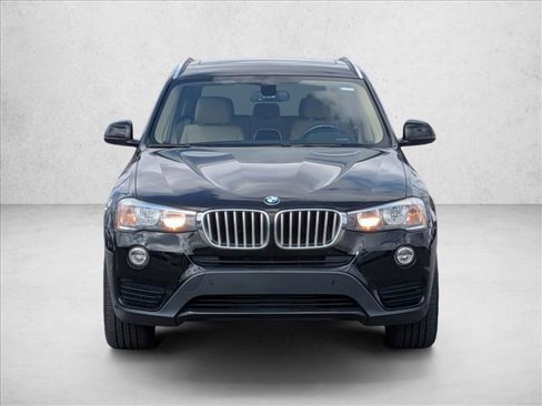 Used 2017 BMW X3 xDrive28i image 2